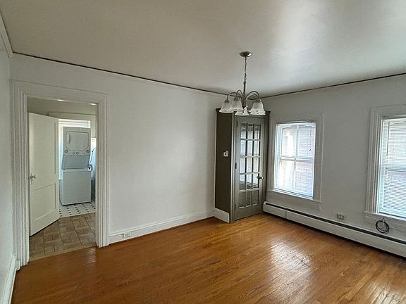 2nd image of 123 E Market St Floor 3