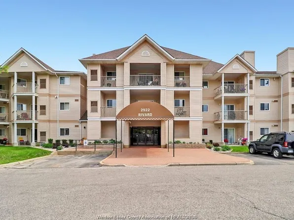 2922 Rivard Ave #318, Windsor, ON N8T 3N9
