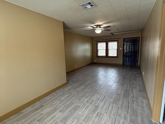 2nd image of 706 Alice St