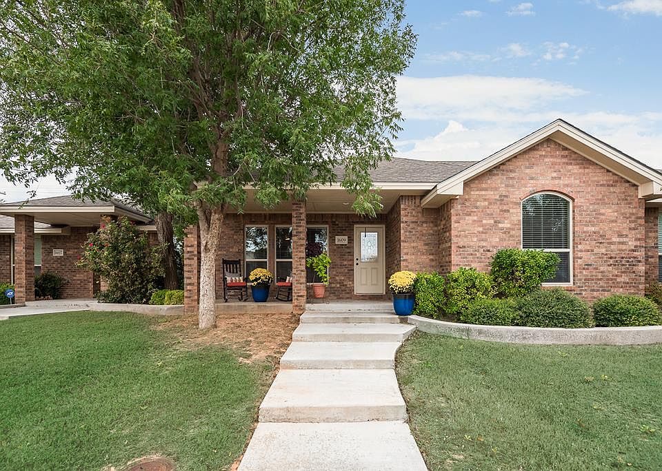 1st image of 1609 Monterrey Dr