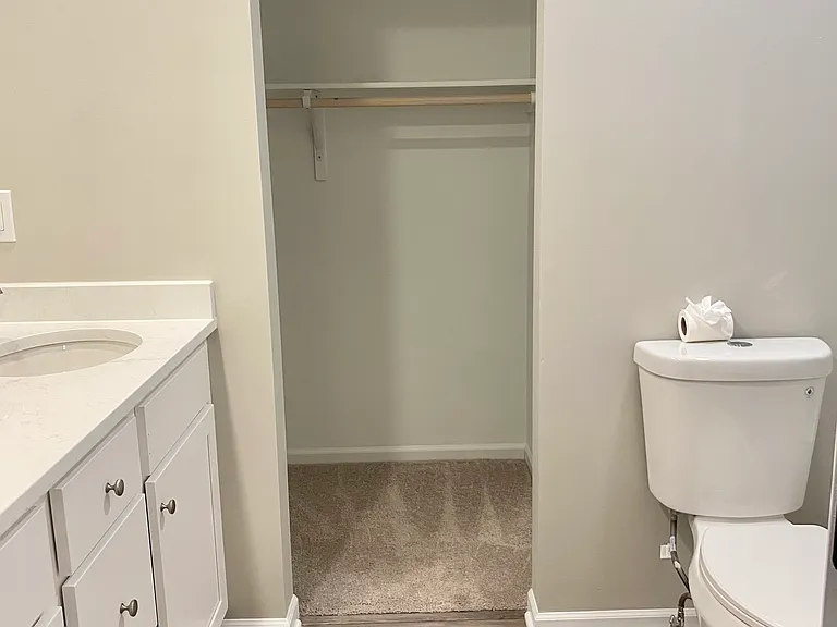 4033 Flora Ave — Photo 18