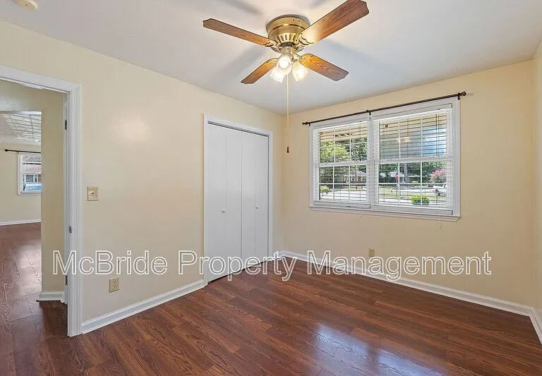 1739 Cornell Dr — Photo 9