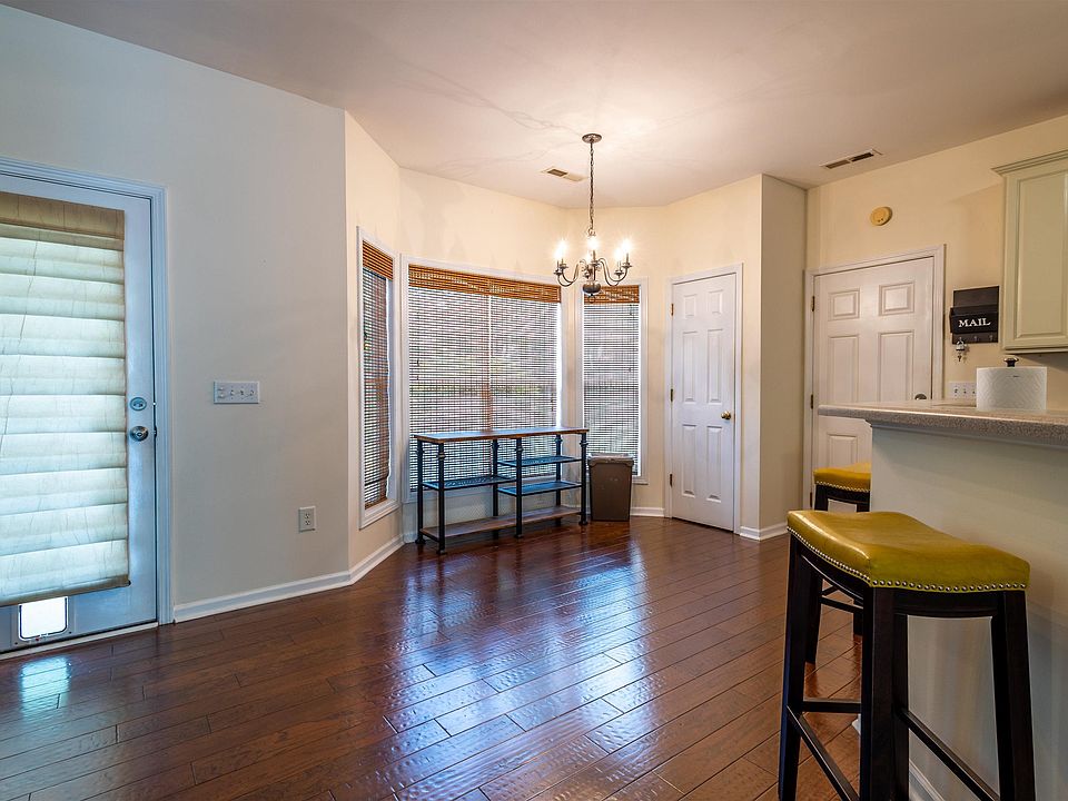 904 Morning Mist Ln, Simpsonville, SC 29680 Zillow