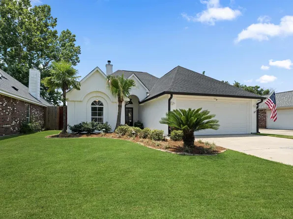 17522 Kaitlyn Dr, Baton Rouge, LA 70817