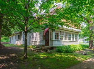 360 3rd St, Marine On Saint Croix, MN 55047