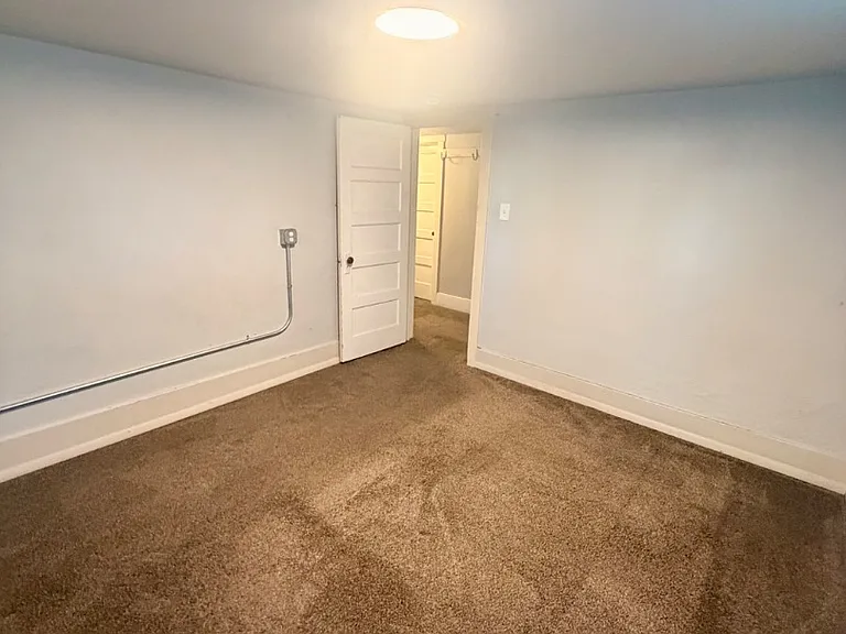 Unit Photo