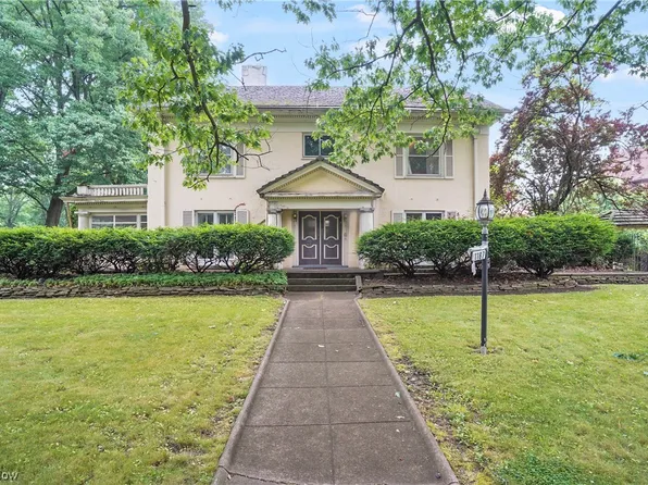 1167 East Blvd, Cleveland, OH 44108