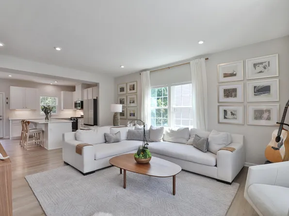 6836 Frey Ln, Reynoldsburg, OH 43068