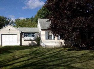 11047 Secor Rd, Temperance, MI 48182