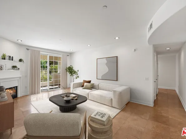 10740 Moorpark St APT 106, North Hollywood, CA 91602