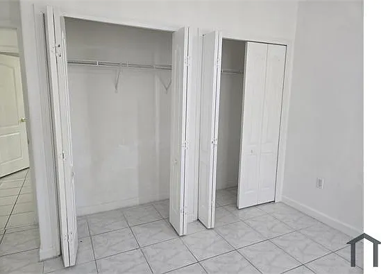 1661 SE 29th Ct #203 — Photo 3
