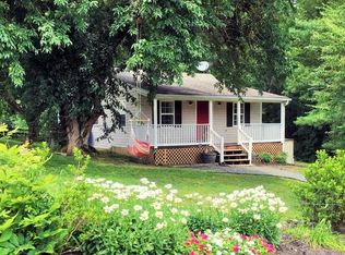 74 Portland Manor Farm Dr, Lothian, MD 20711