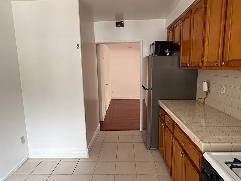 7137 Hawthorn Ave #3 — Photo 16