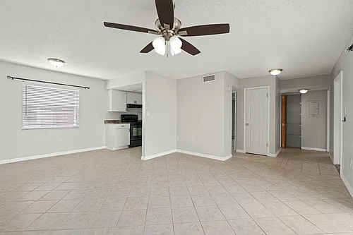 3135 Shady Dell Ln #218 Photo 1
