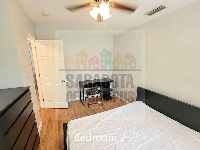 1067 41st St — Photo 57