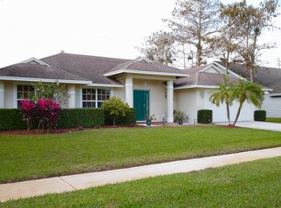 13819 Staimford Dr E, Wellington, FL 33414