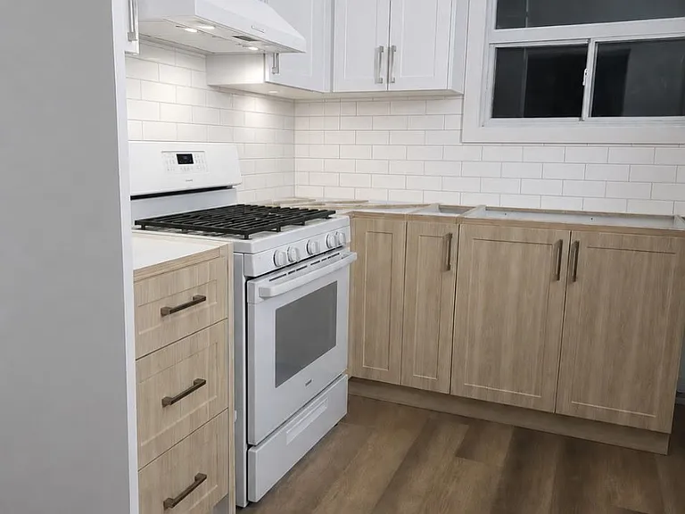 21 Chopin Ave — Photo 6