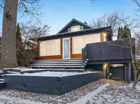 6239 W Reynolds Rd, Haslett, MI 48840