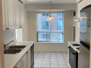 39 Pemberton Ave #LPH15, Toronto, ON M2M4L6