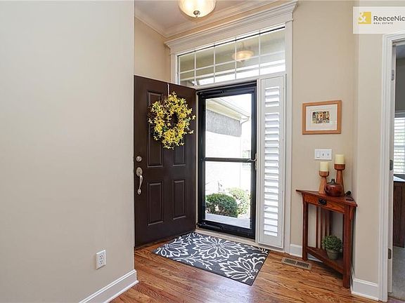 Light, Bright and Lightly Lived in!