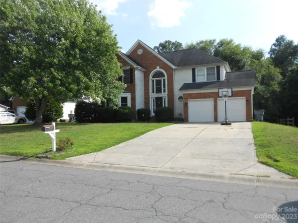 424 Halliwell St, Charlotte, NC 28262