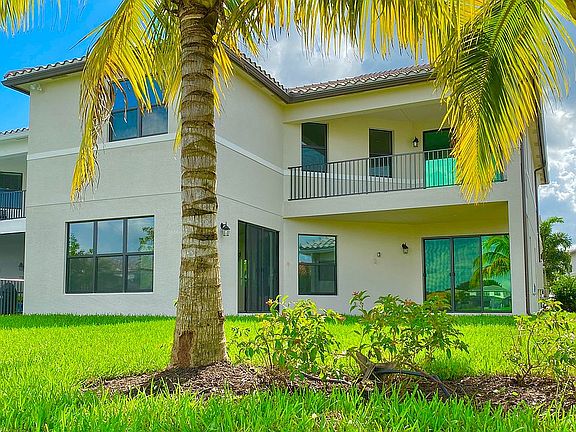 5th image of 4459 Kensington Cir