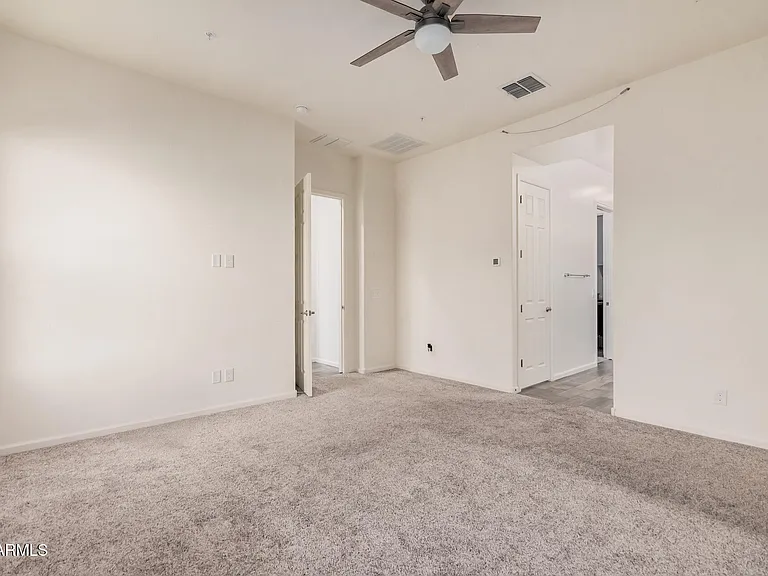21255 W Ashland Ave — Photo 32