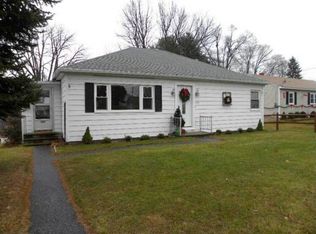 236 S Main St, Auburn, ME 04210