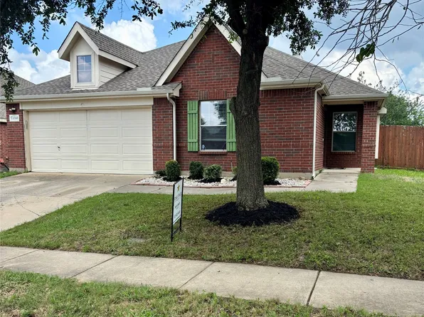 13740 Village Vista Dr, Haslet, TX 76052