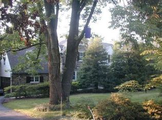 421 Station Ave, Glenside, PA 19038