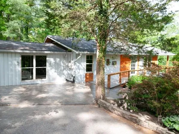 21 W Rash Rd, Asheville, NC 28806