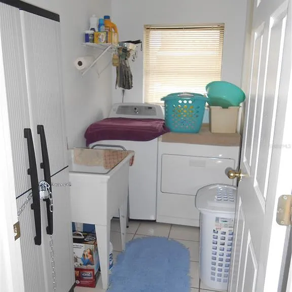 21239 Gaylord Ave — Photo 24