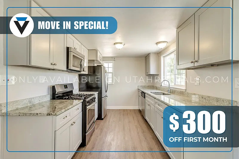4 bed, 1.5 bath, 2016 sqft, $2,100 — Photo 1