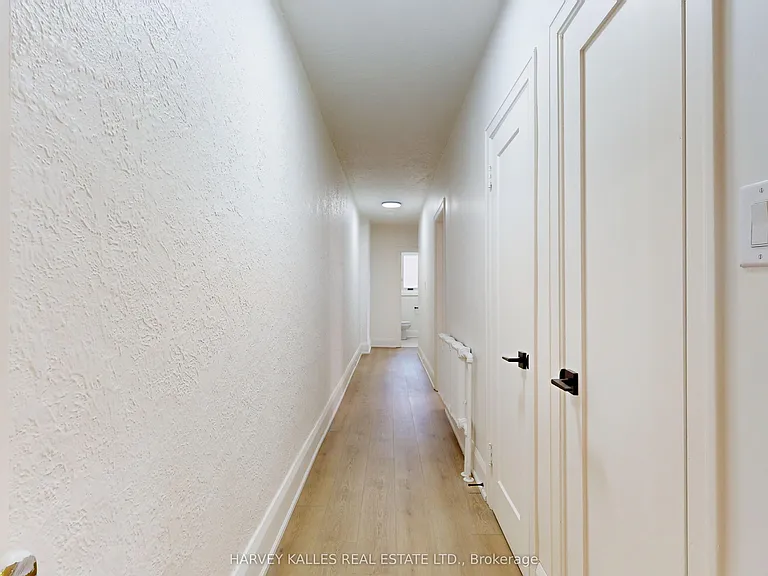 1216 Avenue Rd #2 — Photo 21