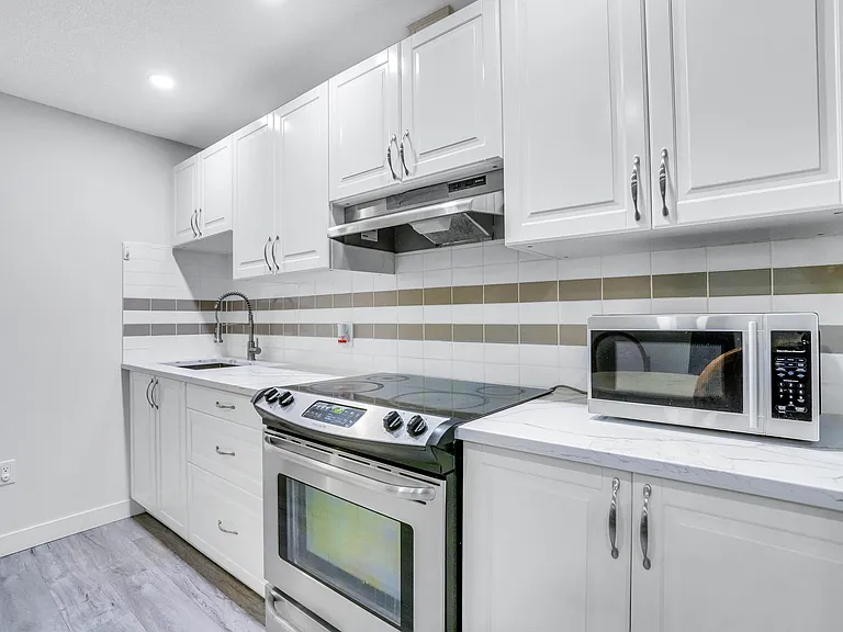 116B Seton Ter SE — Photo 4