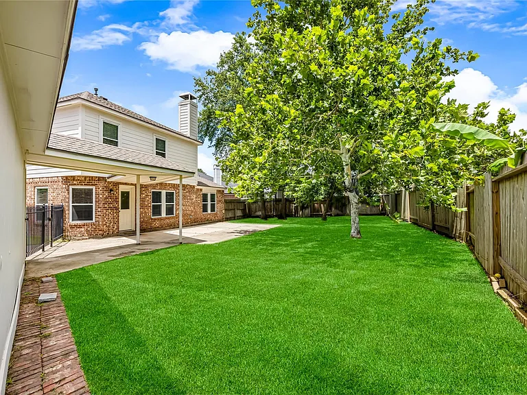 28507 Chateau Springs Ct — Photo 30