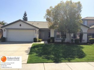 12011 Roaring River Ave, Bakersfield, CA