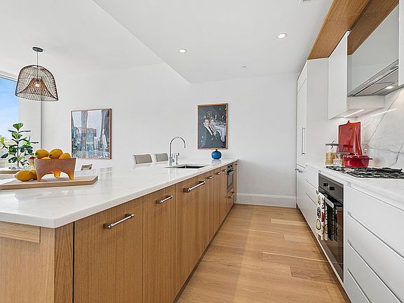 2nd image of 368 3rd Ave APT 12A