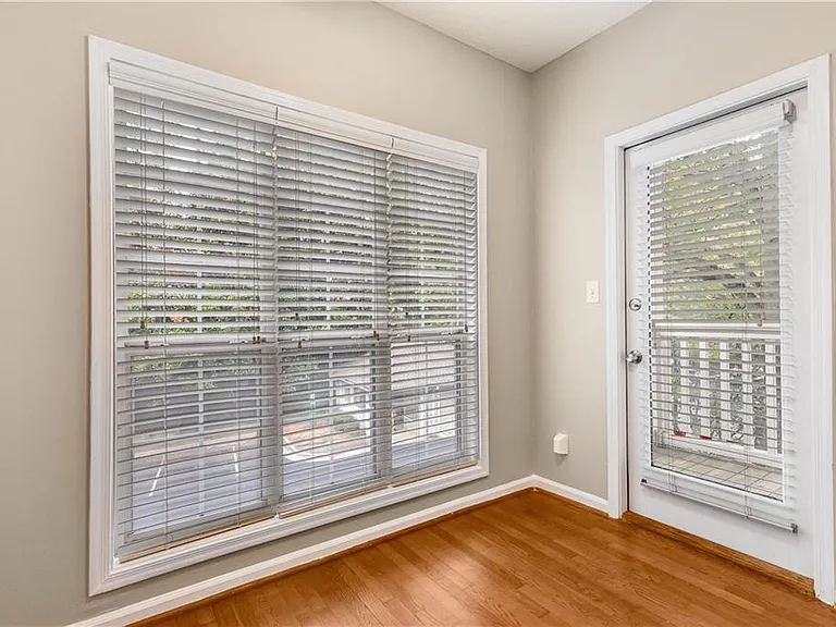 1250 Parkwood Cir SE #2201 — Photo 25