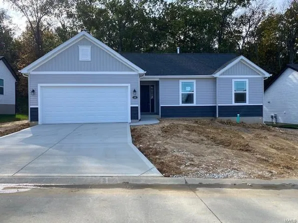 516 Birchwood Dr, Moscow Mills, MO 63362