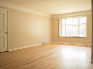 1825 Gardenia Ave APT 1, Royal Oak, MI 48067