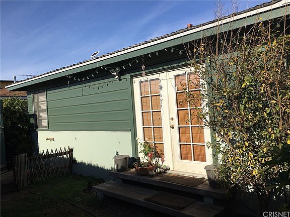 3rd image of 2276 S Carmelina Ave