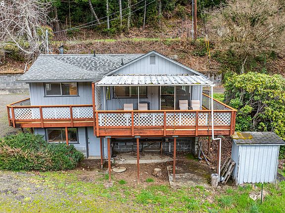 3rd image of 10919 E Mapleton Rd