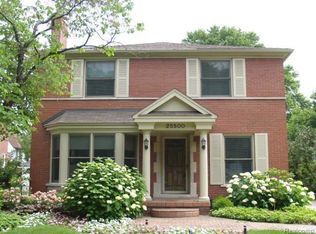 25500 Dundee Rd, Royal Oak, MI 48067