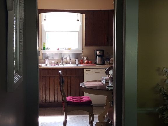4th image of 6595 Wedgewood Dr