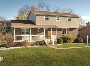 104 Lebanon Dr, Irwin, PA 15642