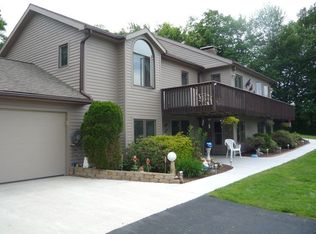 75 E Shore Rd, Morris, CT 06763