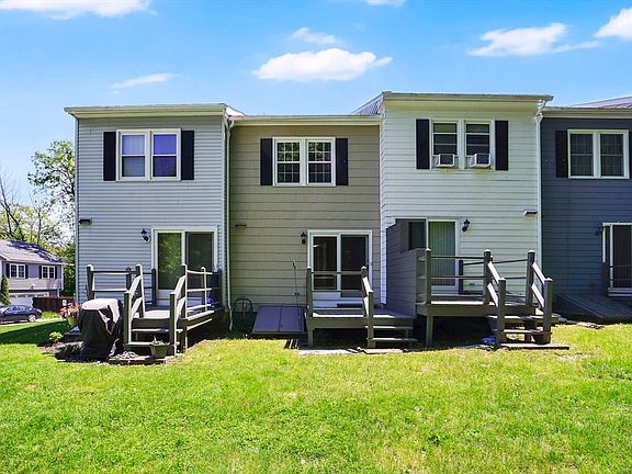 2nd image of 30 Mountainshire Dr #30