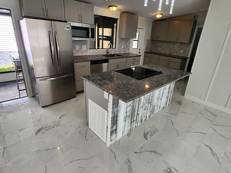 2029 Warwick Hills Dr — Photo 4