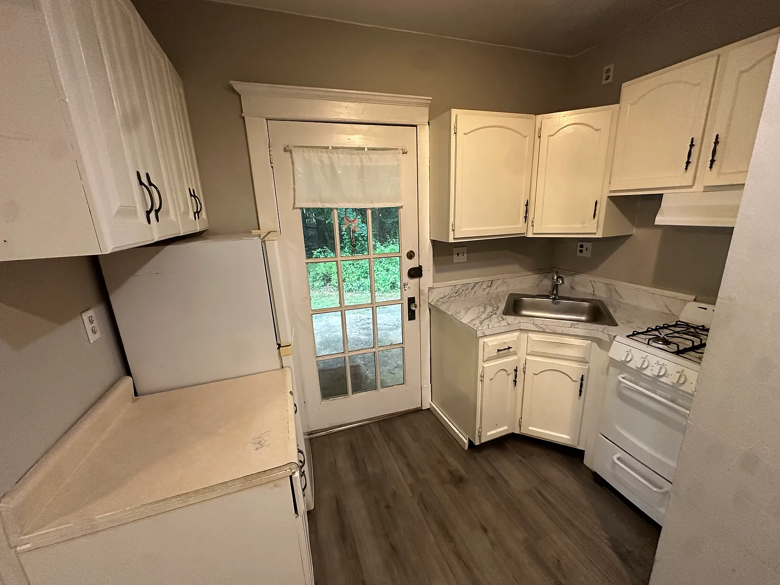 Miko Rd, Edison — Photo 2